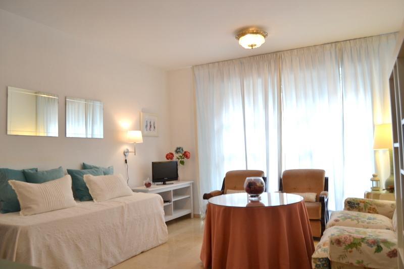 Apartamento Carlos Canal Seville Ngoại thất bức ảnh